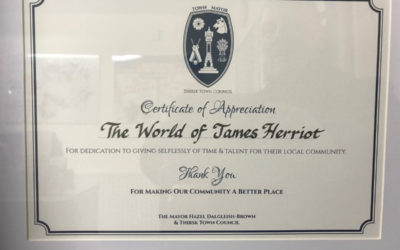 Mayor of Thirsk presents certificate